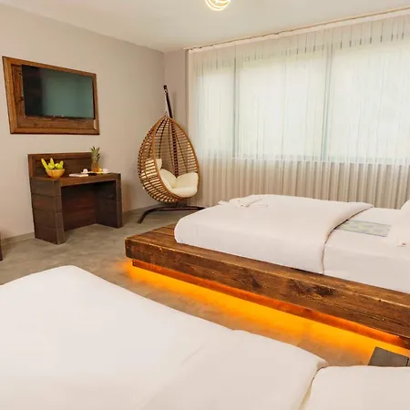 Macartasi Hotel Macka